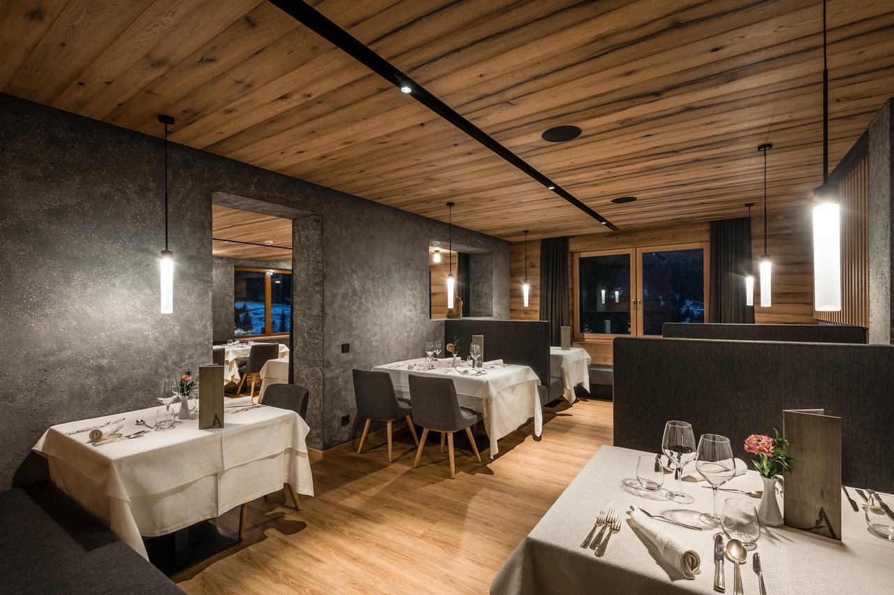 Hotel Arlara Corvara In Badia Εξωτερικό φωτογραφία